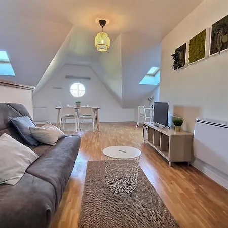 Apartment Le Cosy A Quatre *gare*wifi*paris*disney* Villiers-sur-Marne